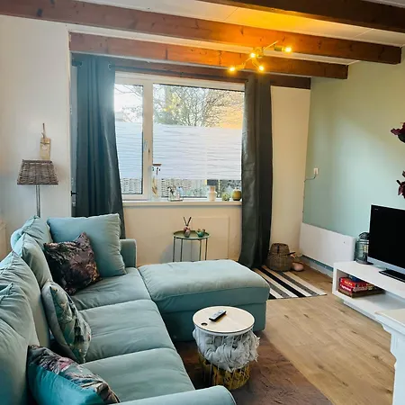 Hello - Tiny House Dahliastraat 60 * Noordwijk