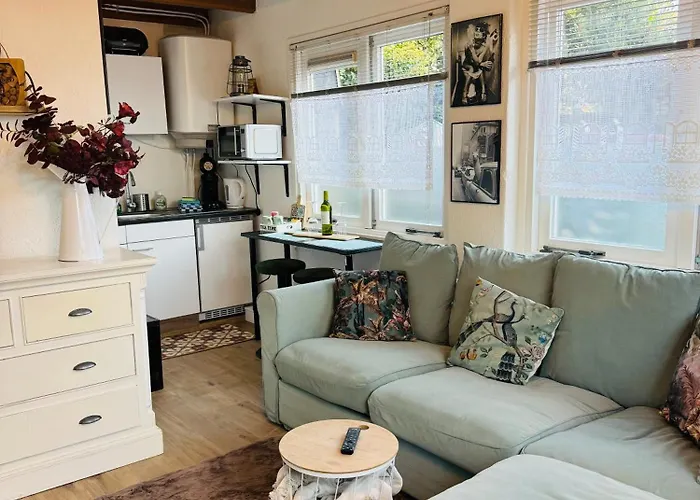 Hello - Tiny House Dahliastraat 60 * Noordwijk