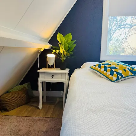 Hello - Tiny House Dahliastraat 60 Σπίτι διακοπών