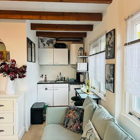 Hello - Tiny House Dahliastraat 60 Noordwijk